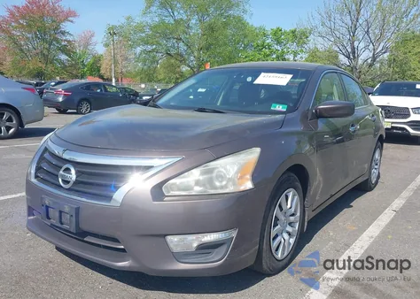 2014 Nissan Altima 2.5 S из США, поврежденный, VIN 1N4AL3AP8EN235495